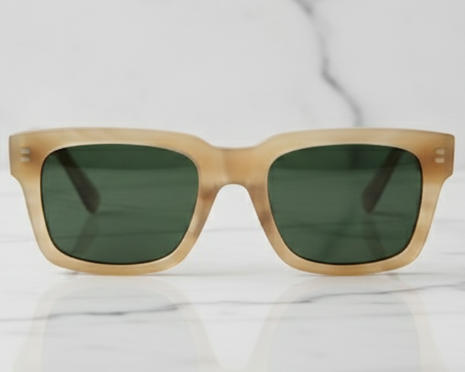 Frame 414 | Horn Mixed Light | G15 Lens